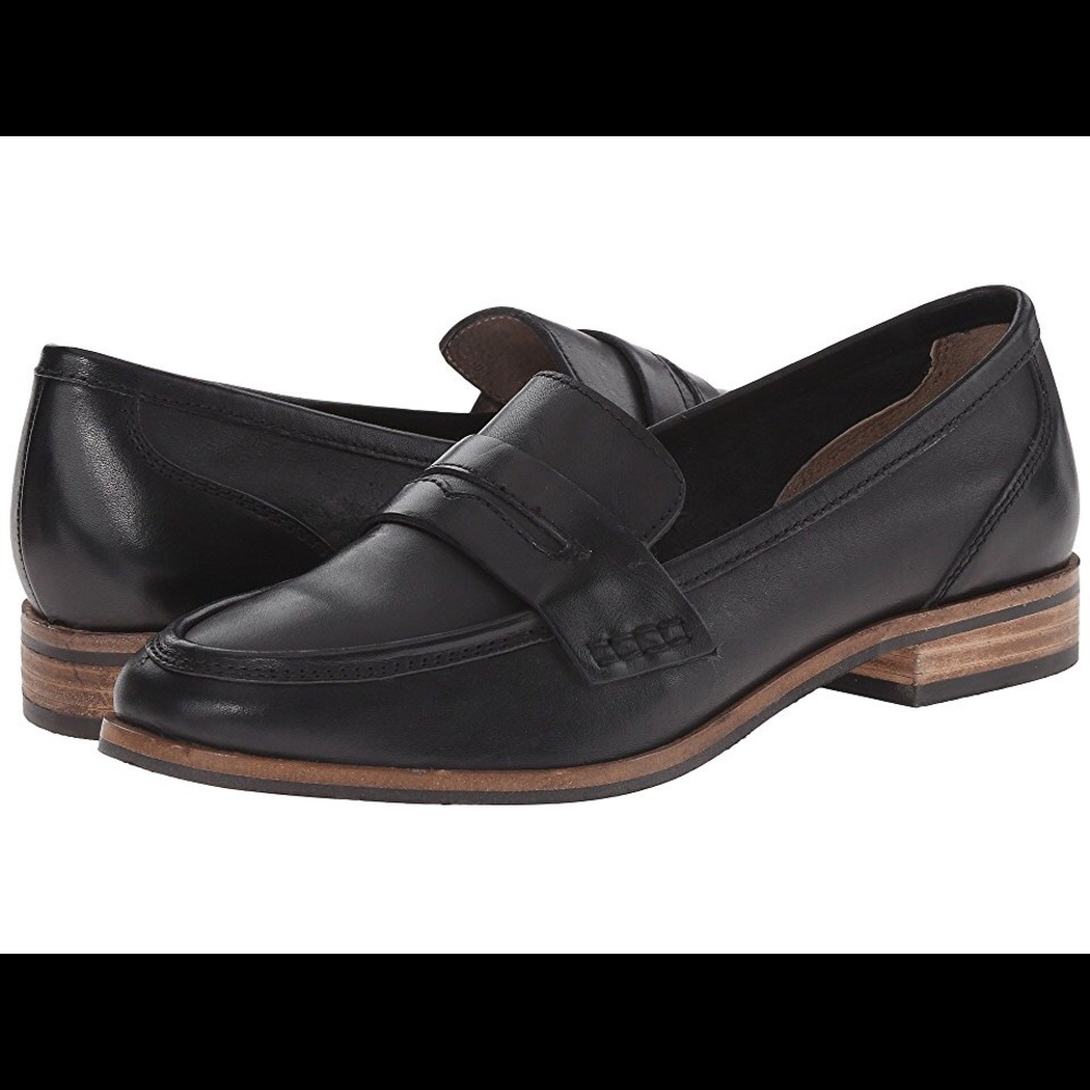 Seychelles classic penny loafer